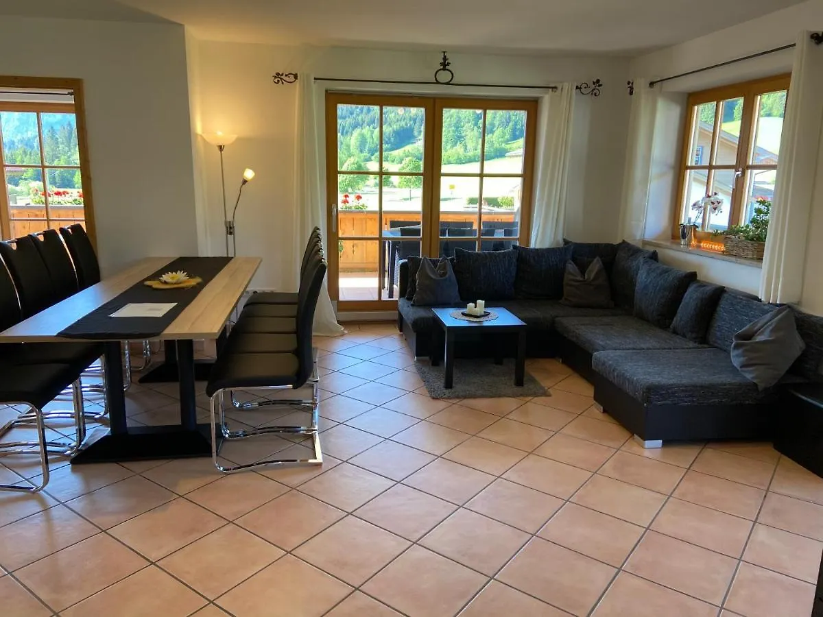 Ferienwohnung Bergblick Fuer 10 Personen Unterammergau Apartment